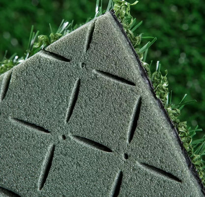 SGSの人工的な草の付属品はパッド人工的な草のための衝撃の泡立つ