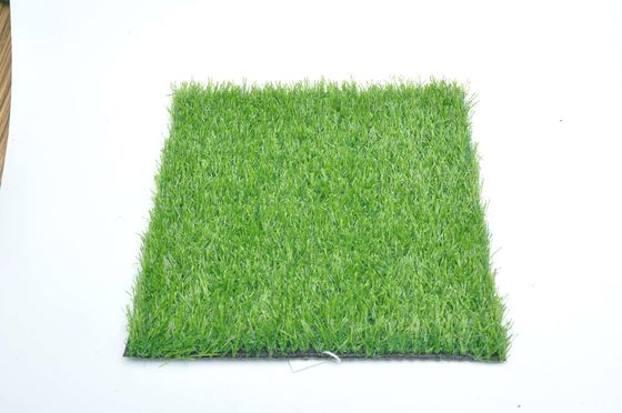 人工的な草の住宅の総合的な草が付いている性質の緑の小さいバルコニー